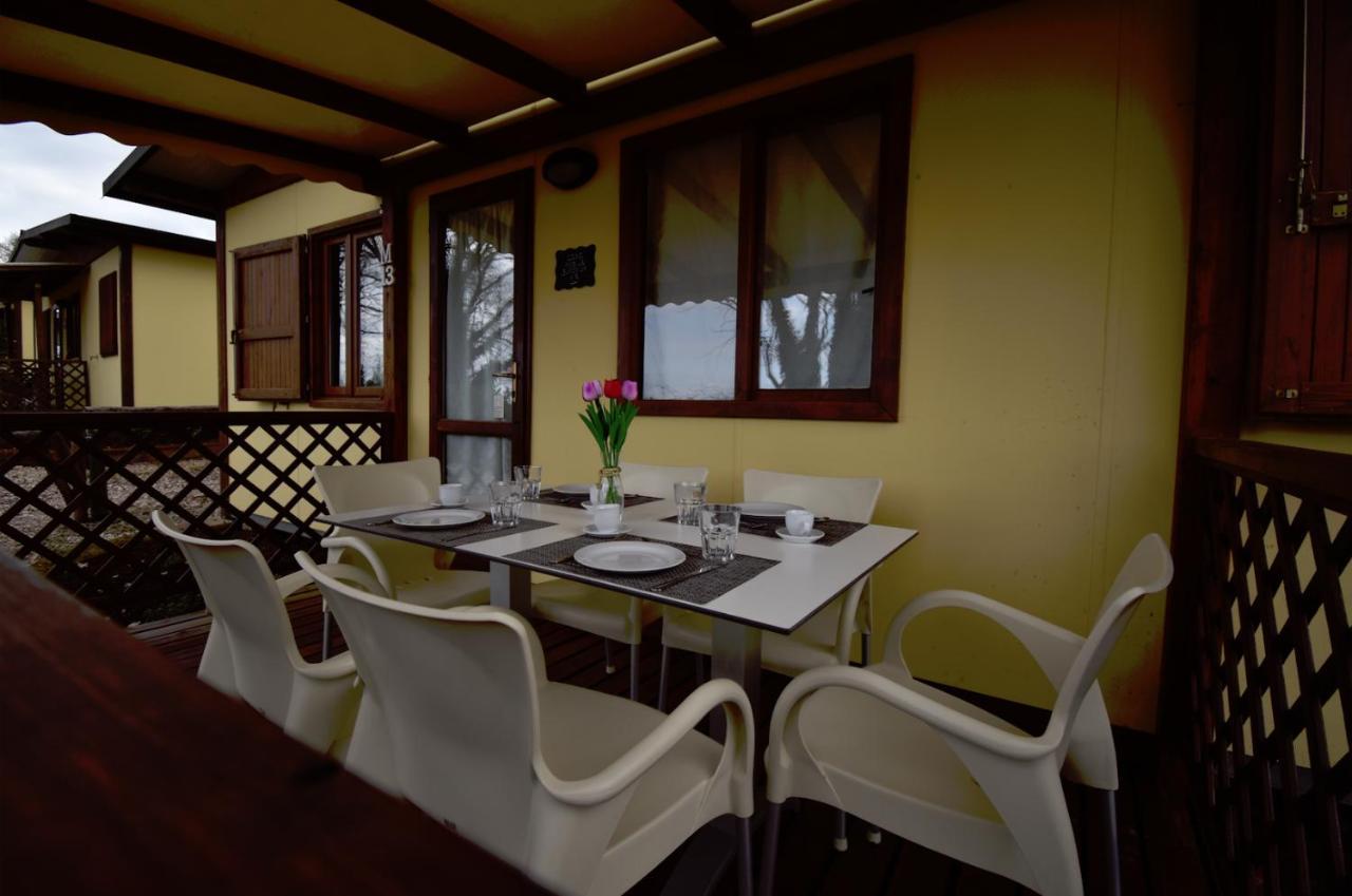 Agriturismo B&B Corte Tonolli ヴァレッジョ・スル・ミンチョ エクステリア 写真