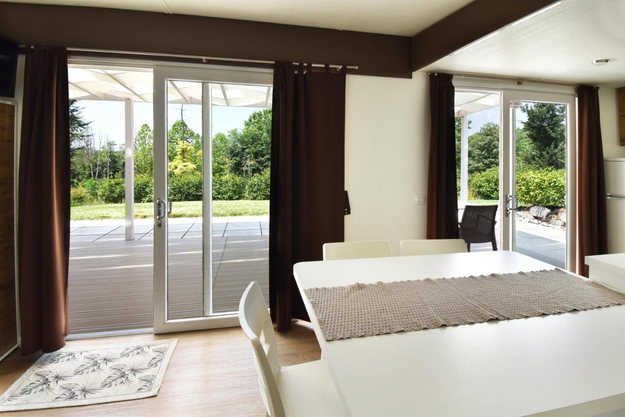 Agriturismo B&B Corte Tonolli ヴァレッジョ・スル・ミンチョ エクステリア 写真