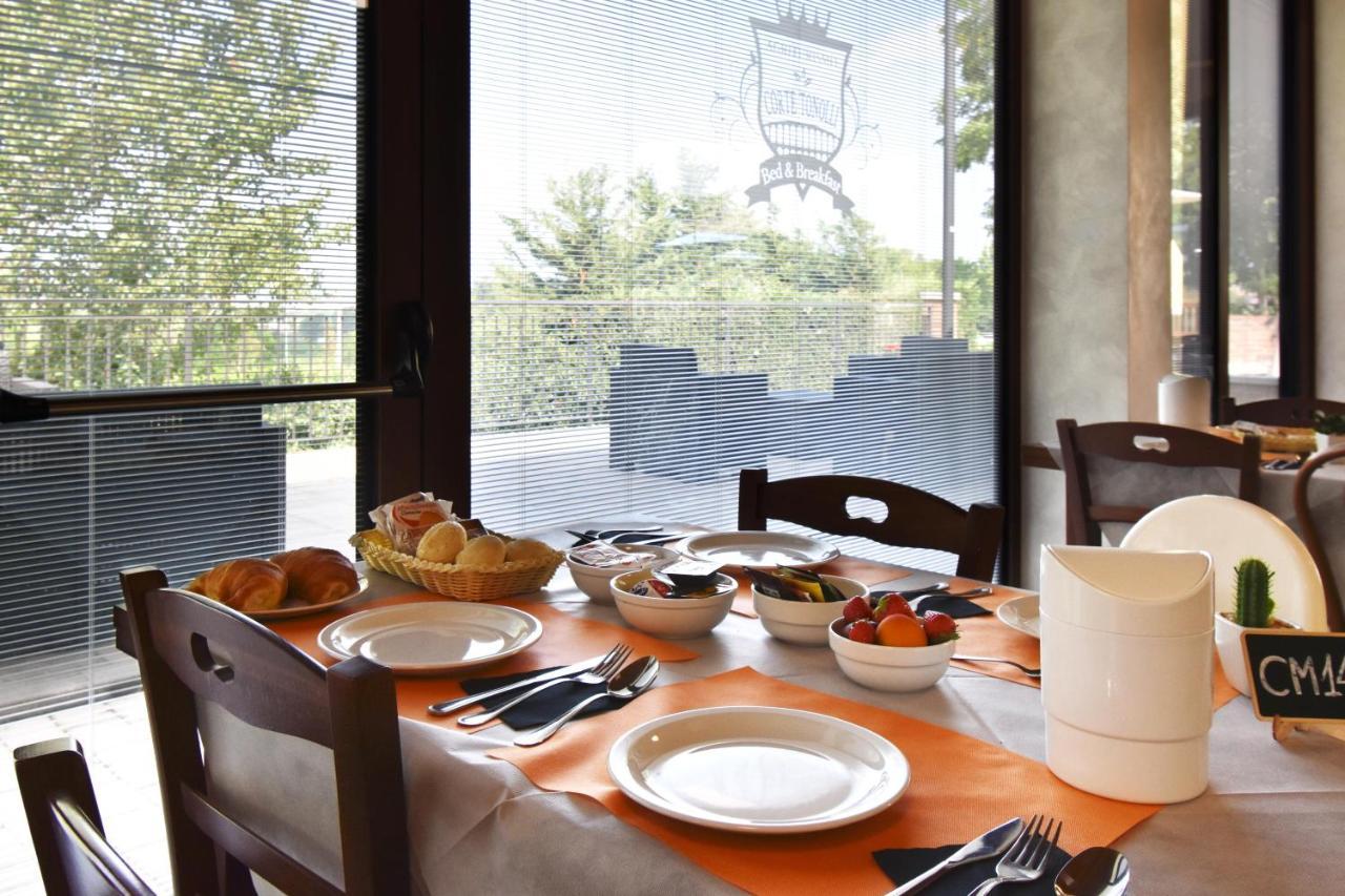 Agriturismo B&B Corte Tonolli ヴァレッジョ・スル・ミンチョ エクステリア 写真