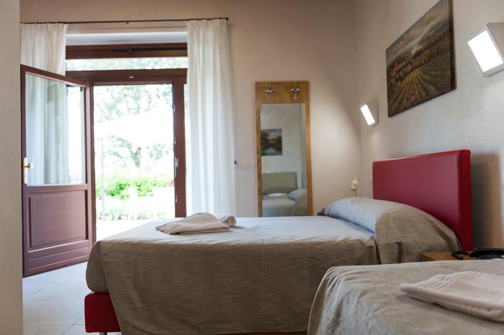Agriturismo B&B Corte Tonolli ヴァレッジョ・スル・ミンチョ 部屋 写真